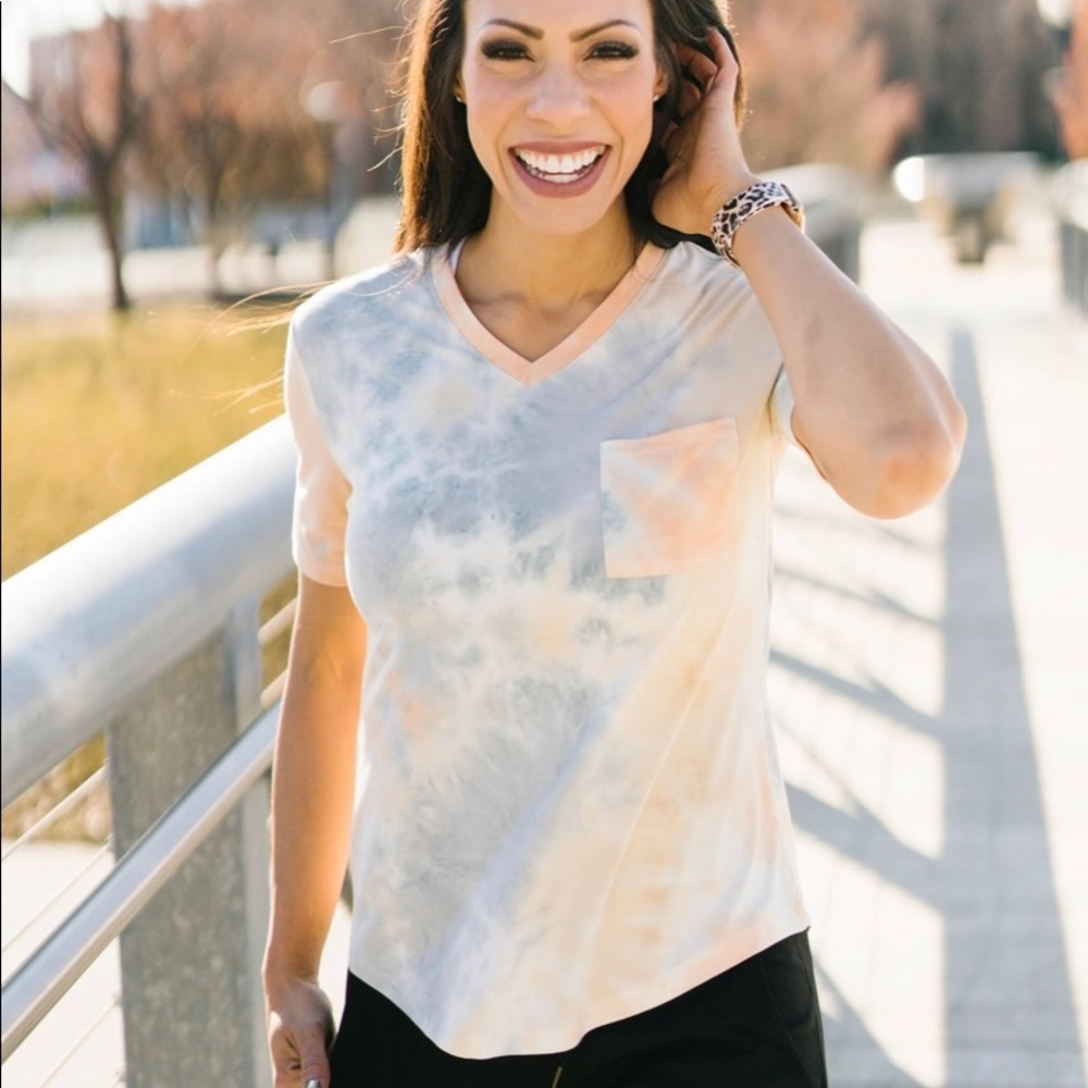 Tie Dye Pocket V Neck
